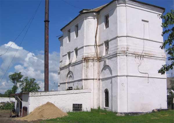 Дзвіниця Домницького монастиря.
